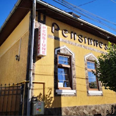 Gasthaus Am Bahnhof Sighişoara Eksteriør bilde